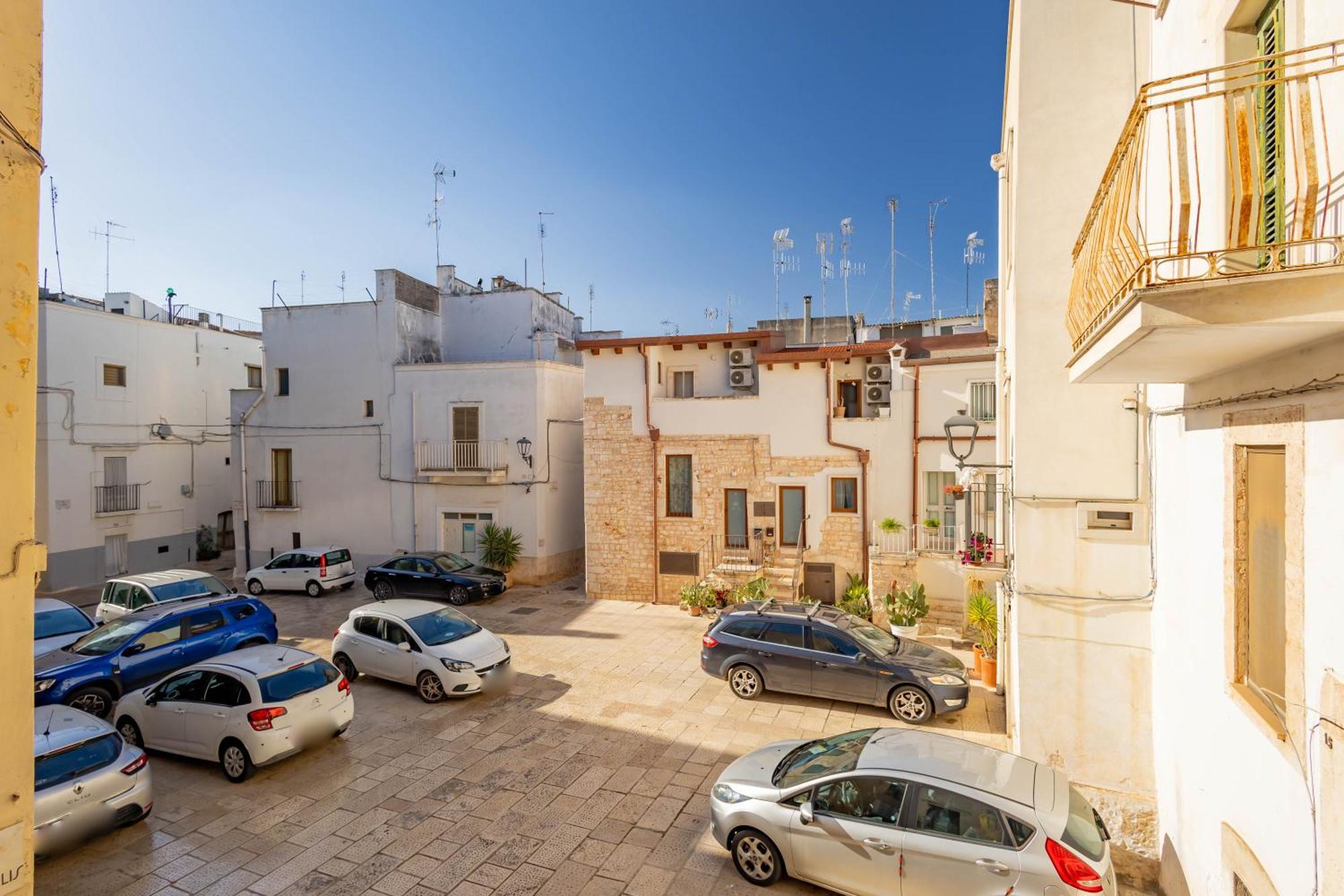 טורי Antiche Mura Apartments "Nel Cuore Della Puglia"Bivani, Cucina, Terrazzo מראה חיצוני תמונה