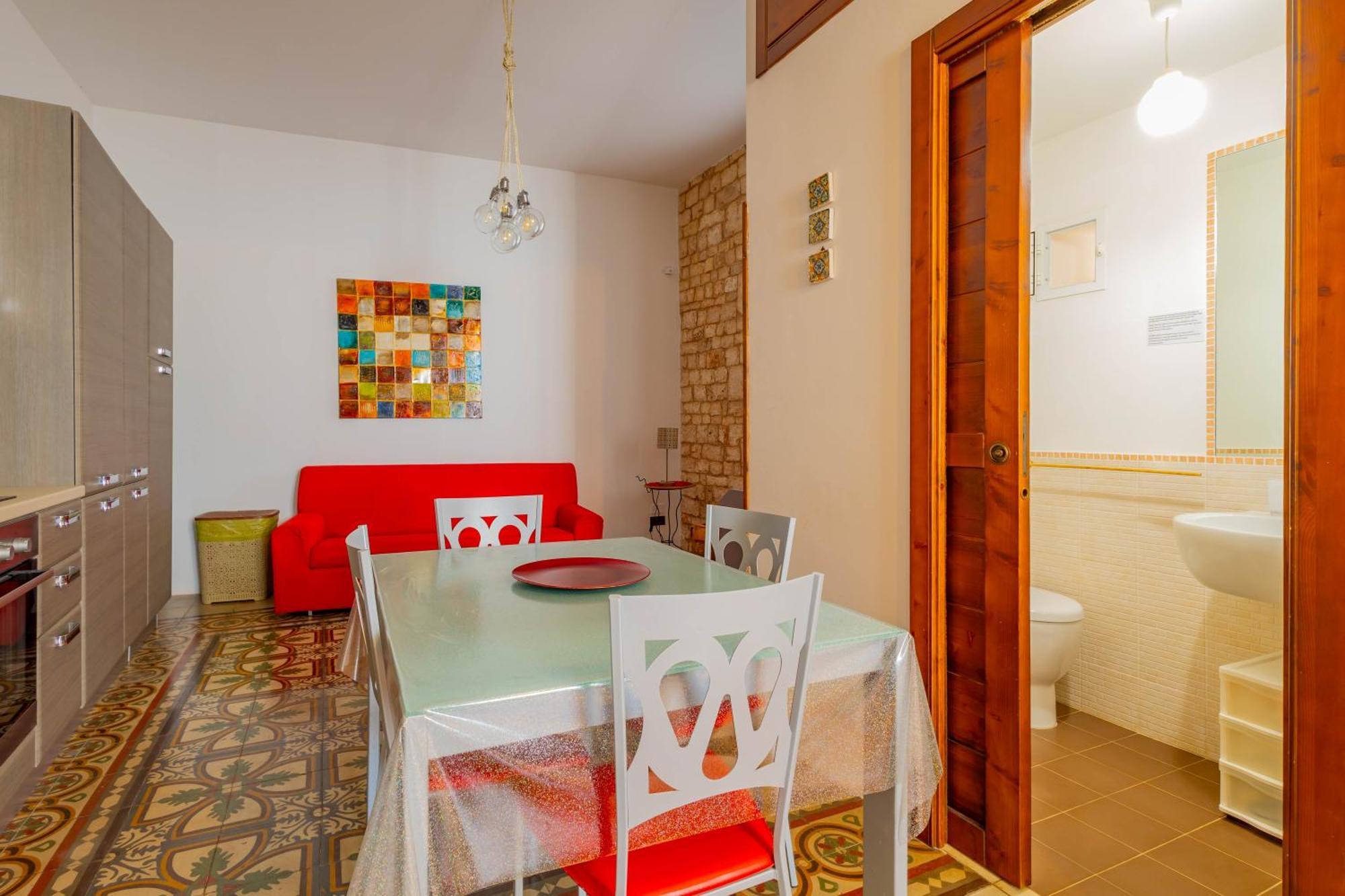 טורי Antiche Mura Apartments "Nel Cuore Della Puglia"Bivani, Cucina, Terrazzo מראה חיצוני תמונה